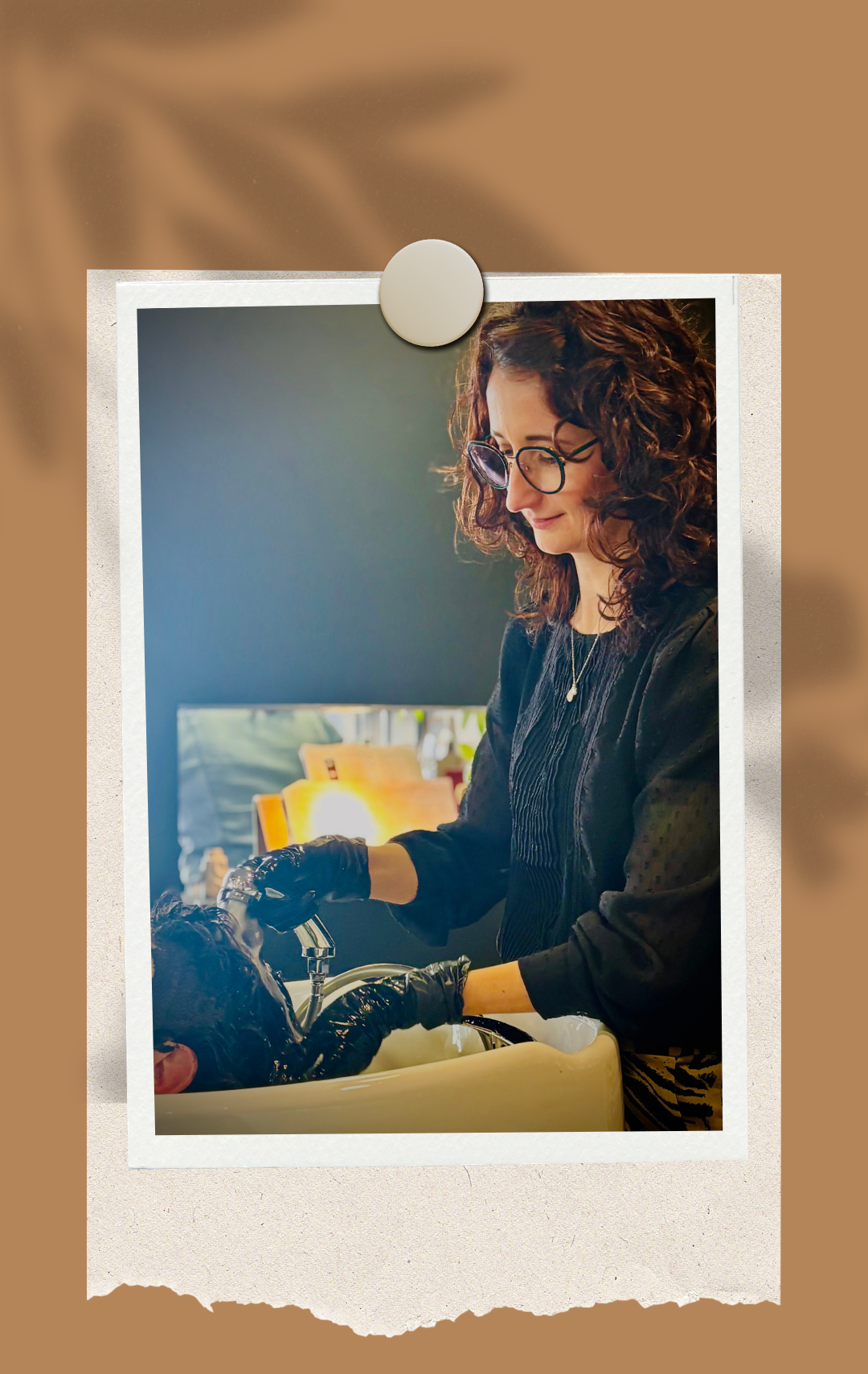 Kelly Pique Coiffeuse coloriste coloration végétale experte et formatrice bretagne